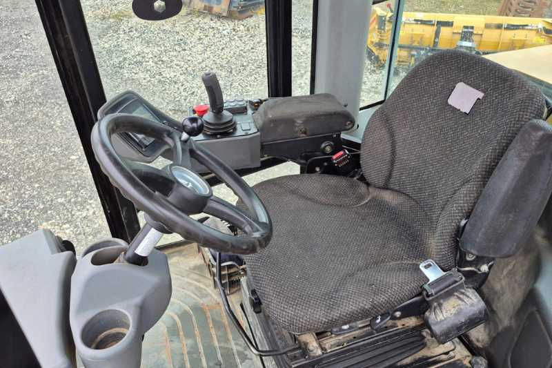 OmecoHub - Immagine CATERPILLAR CS66B